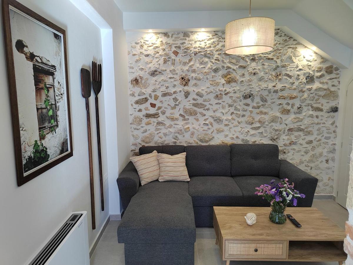 Villa Mouse House With Sea View And Mini Pool Platanés Exterior foto